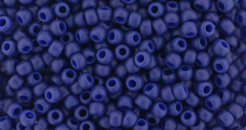 Vente au détail cc2607F perles de rocaille Toho 11/0 semi glazed Navy Blue (10g)