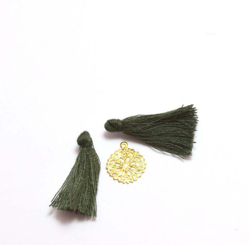 Achat en gros 2 pompons vert sapin foncé 2,5 -3 cm pour bijoux, couture ou déco